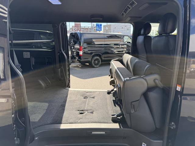 ハイエースバン スーパーGL ダークプライムII 純正7インチナビ/フルセグTV / ETC2.0 / パノラミックビューモニター / 衝突軽減ブレーキ /(52枚目)