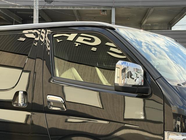 ハイエースバン スーパーGL ダークプライムII 15インチアルミホイール/純正7インチナビ/デジタルインナーミラー/両側電動スライドドア/衝突軽減ブレーキ /(24枚目)