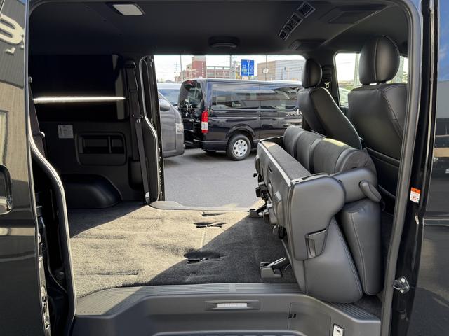 ハイエースバン スーパーGL ダークプライムII 15インチアルミホイール/純正7インチナビ/デジタルインナーミラー/両側電動スライドドア/衝突軽減ブレーキ /(52枚目)