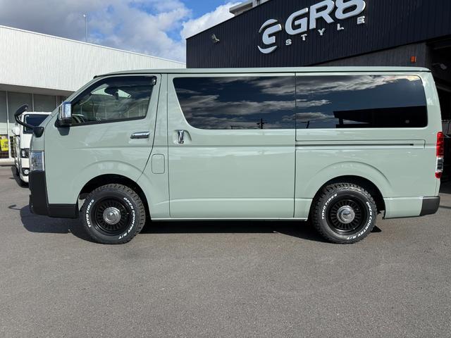 ハイエースバン ロングスーパーＧＬ　４ＷＤ／アースカラーパッケージ／１６インチアルミ／ＧＲフロントエアロ／デジタルインナーミラー／両側電動スライドドア／衝突軽減ブレーキ／ＬＥＤヘッドライト／ＡＣ１００Ｖコンセント／横滑り防止装置（19枚目）
