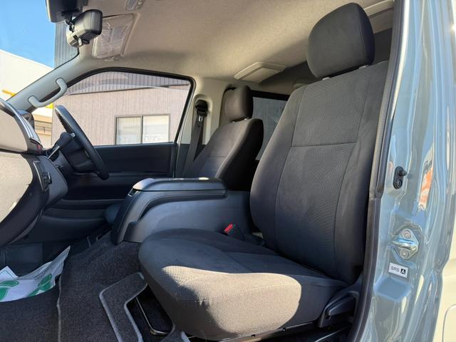 ハイエースバン ロングスーパーＧＬ　４ＷＤ／アースカラーパッケージ／１６インチアルミ／ＧＲフロントエアロ／デジタルインナーミラー／両側電動スライドドア／衝突軽減ブレーキ／ＬＥＤヘッドライト／ＡＣ１００Ｖコンセント／横滑り防止装置（37枚目）