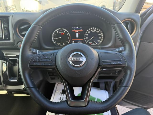 キャラバン ロンググランドプレミアムＧＸ　カロッツェリア７インチナビ／アラウンドビューモニター／インテリジェントルームミラー／片側電動スライドドア／（43枚目）