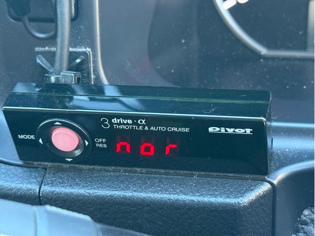 ハイエースバン スーパーＧＬ　ダークプライム　１７インチアルミホイール／フロントエアロ／スモークテールランプ／フローティングナビ／クルーズコントロール／（43枚目）