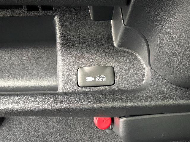 ハイエースバン ロングスーパーGL 寒冷地仕様/アースカラーパッケージ/デジタルインナーミラー/パノラミックビューモニター/両側小窓付きスライドドア(37枚目)