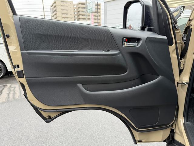 ハイエースバン ロングスーパーGL 寒冷地仕様/アースカラーパッケージ/デジタルインナーミラー/パノラミックビューモニター/両側小窓付きスライドドア(47枚目)