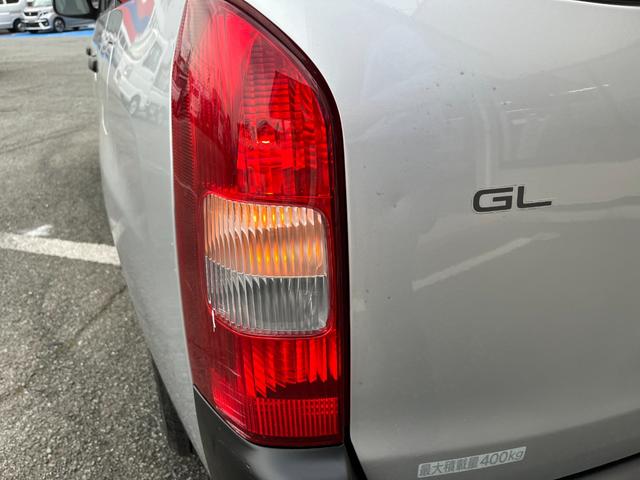 プロボックスバン ＧＬ★ユーザー買取車★５速ＭＴ★走行４．３万キロ★車検６年１　ユーザー買取車★５速ＭＴ★走行４．３万キロ★車検６年１１月★電格ミラー★キーレスキー★Ｗエアバック★パワーウインドウ★記録簿有★お仕事にどうぞ★（68枚目）