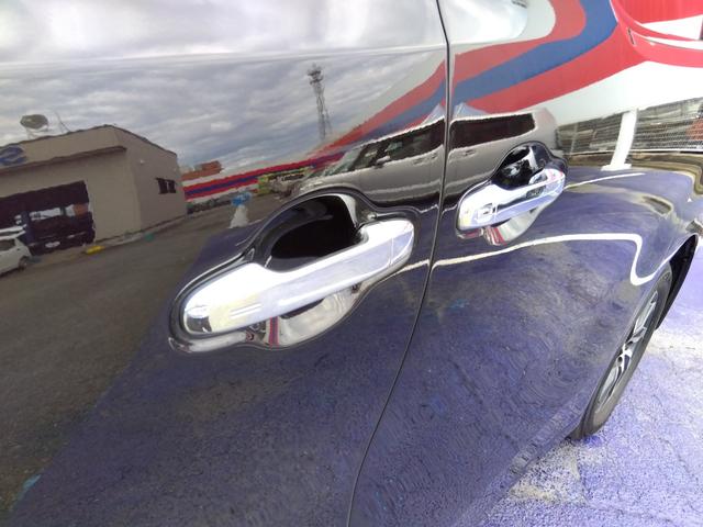 ヴェルファイアハイブリッド Ｖ★４ＷＤ★ワンオーナー★Ｗサンルーフ★９型ナビＴＶ★後席モ　ニター★全方位モニター★ＪＢＬサウンドシステム★前後ドラレコ★ＥＴＣ★両側パワースライドドア★プリクラッシュセーフティ★レーダークルーズ★ハーフレザーシート★パワーシート★ＡＣ１００Ｖ★スマートキー★（19枚目）