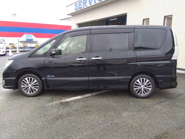 セレナ ハイウェイスターG S-HVアドバンスドセーフティPKG★ナ ビTV★全方位モニター★後席モニター★パノラミックルーフ★ETC★連動ドラレコ★クルコン★エマージェンシーブレーキ★両側パワースライドドア★LEDライト★スマートキー★スマートキー★プッシュスタート(8枚目)