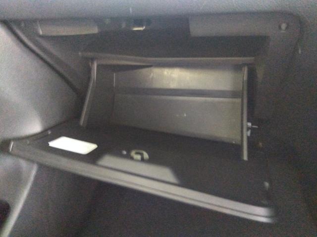 セレナ ハイウェイスターG S-HVアドバンスドセーフティPKG★ナ ビTV★全方位モニター★後席モニター★パノラミックルーフ★ETC★連動ドラレコ★クルコン★エマージェンシーブレーキ★両側パワースライドドア★LEDライト★スマートキー★スマートキー★プッシュスタート(78枚目)