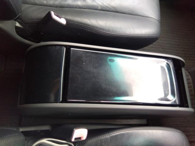 エスティマ アエラス　レザーパッケージ★ナビフルセグＴＶ★後席フリップ　ダウンモニター★バックカメラ★クルーズコントロール★ローダウン★ＨＩＤオートライト★イエローフォグ★革シート★両側パワースライドドア★ビルトインＥＴＣ★１７インチアルミホイール★スマートキー★（75枚目）