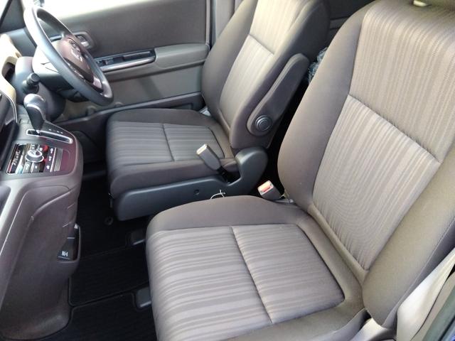 フリード G・ホンダセンシング★純正ナビフルセグTV★純正フリップダウ ンモニター★視点切替バックカメラ★両側パワースライドドア★3列6人乗り★アダプティブクルーズコントロール★ホンダセンシング★ウッドパネル★アイドリングストップ★スマートキー★プッシュスタート★(34枚目)