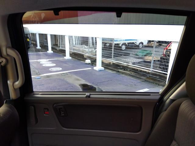 フリード G・ホンダセンシング★純正ナビフルセグTV★純正フリップダウ ンモニター★視点切替バックカメラ★両側パワースライドドア★3列6人乗り★アダプティブクルーズコントロール★ホンダセンシング★ウッドパネル★アイドリングストップ★スマートキー★プッシュスタート★(35枚目)