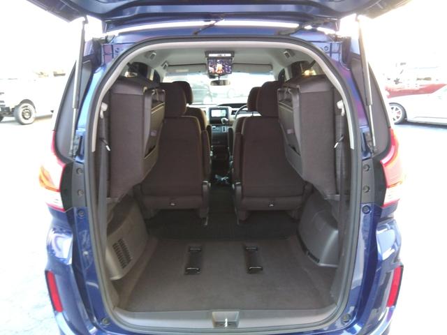 フリード G・ホンダセンシング★純正ナビフルセグTV★純正フリップダウ ンモニター★視点切替バックカメラ★両側パワースライドドア★3列6人乗り★アダプティブクルーズコントロール★ホンダセンシング★ウッドパネル★アイドリングストップ★スマートキー★プッシュスタート★(49枚目)