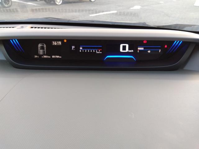 フリード G・ホンダセンシング★純正ナビフルセグTV★純正フリップダウ ンモニター★視点切替バックカメラ★両側パワースライドドア★3列6人乗り★アダプティブクルーズコントロール★ホンダセンシング★ウッドパネル★アイドリングストップ★スマートキー★プッシュスタート★(65枚目)