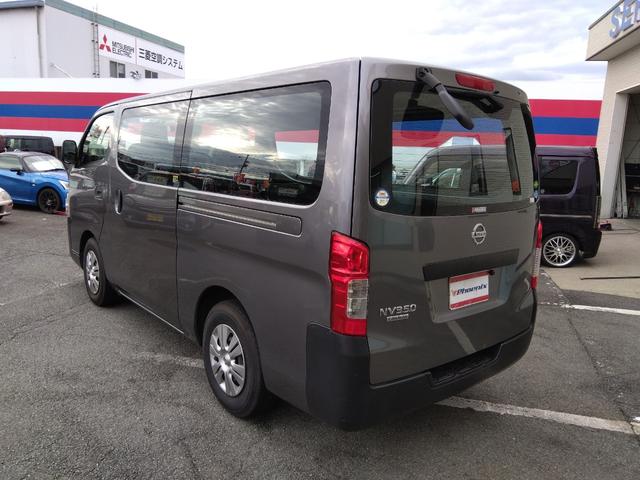 ＮＶ３５０キャラバンバン ロングＤＸ★７型ナビ★Ｂｌｕｅｔｏｏｔｈ再生★ＣＤ再生★　両側スライドドア★ＥＴＣ★キーレスキー★バックカメラ★パワステ★パワーウィンドウ★保証書・ナビ取扱説明書有ります★純正フロアマット★ラジオ★ＡＵＸ★ガソリン車★ベンチシート★（8枚目）