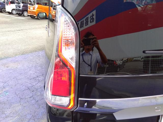 セレナ ハイウェイスター Vセレクション★純正9インチナビ★フルセグ TV★バックカメラ★ナビ連動ドラレコ★ステアリングリモコン★革巻ステアリング★アイドリングストップ★両側パワースライドドア★後席フリップダウンモニター★クルーズコントロール★LEDオートライト★フォグ(21枚目)