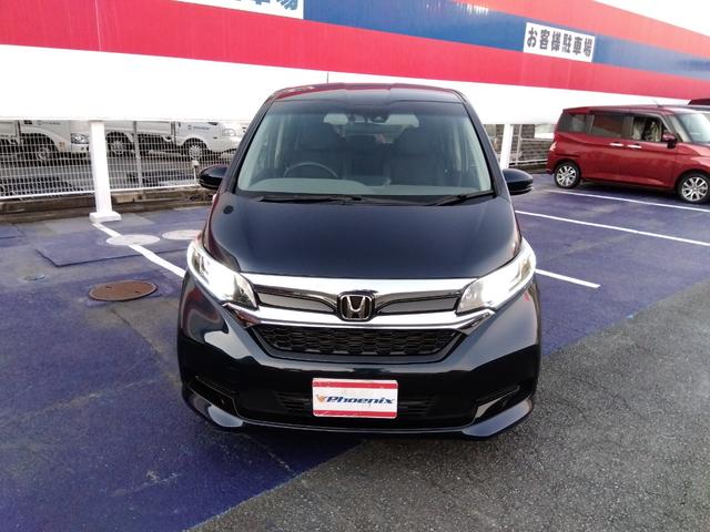 フリードハイブリッド ハイブリッド・Ｇホンダセンシング★純正ナビフルセグＴＶ★　バックカメラ★ステアリングリモコン★革巻ステアリング★レーダークルーズ★ハーフレザーシート★両側パワースライドドア★ナビ連動前後ドラレコ★ビルトインＥＴＣ★ＬＥＤオートライト★アイドリングストップ★（5枚目）