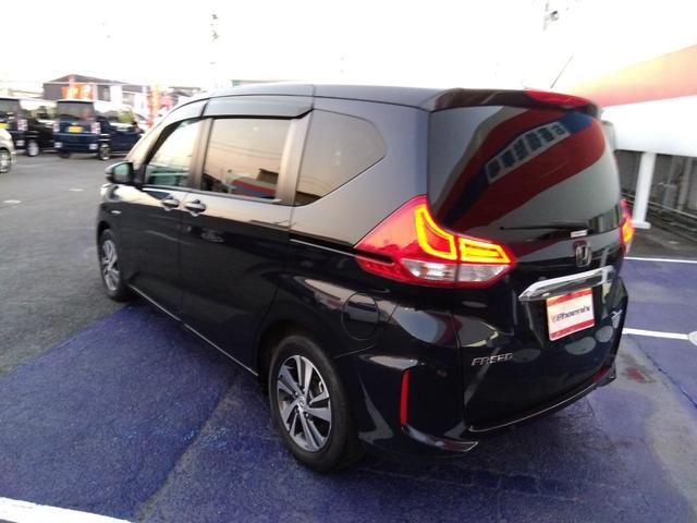 フリードハイブリッド ハイブリッド・Ｇホンダセンシング★純正ナビフルセグＴＶ★　バックカメラ★ステアリングリモコン★革巻ステアリング★レーダークルーズ★ハーフレザーシート★両側パワースライドドア★ナビ連動前後ドラレコ★ビルトインＥＴＣ★ＬＥＤオートライト★アイドリングストップ★（8枚目）