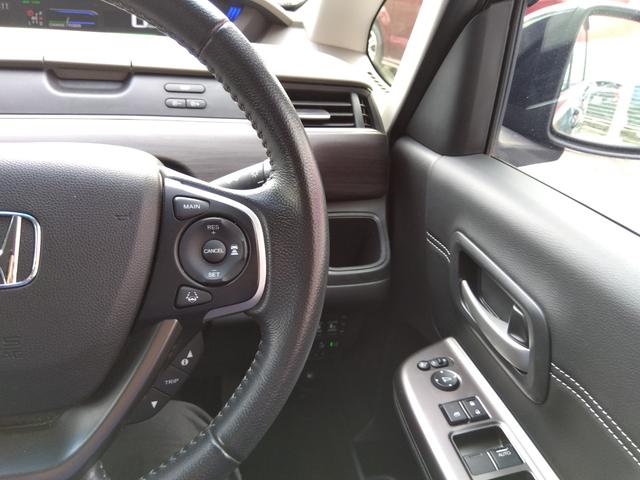 フリードハイブリッド ハイブリッド・Ｇホンダセンシング★純正ナビフルセグＴＶ★　バックカメラ★ステアリングリモコン★革巻ステアリング★レーダークルーズ★ハーフレザーシート★両側パワースライドドア★ナビ連動前後ドラレコ★ビルトインＥＴＣ★ＬＥＤオートライト★アイドリングストップ★（34枚目）