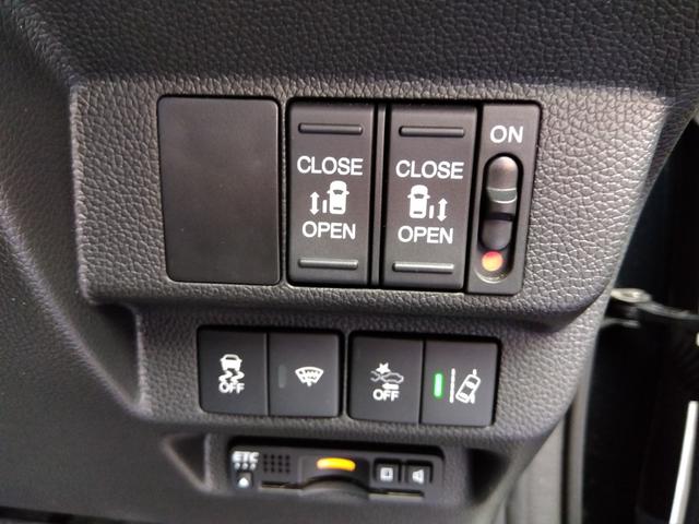 フリードハイブリッド ハイブリッド・Ｇホンダセンシング★純正ナビフルセグＴＶ★　バックカメラ★ステアリングリモコン★革巻ステアリング★レーダークルーズ★ハーフレザーシート★両側パワースライドドア★ナビ連動前後ドラレコ★ビルトインＥＴＣ★ＬＥＤオートライト★アイドリングストップ★（43枚目）