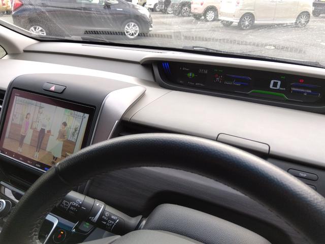 フリードハイブリッド ハイブリッド・Ｇホンダセンシング★純正ナビフルセグＴＶ★　バックカメラ★ステアリングリモコン★革巻ステアリング★レーダークルーズ★ハーフレザーシート★両側パワースライドドア★ナビ連動前後ドラレコ★ビルトインＥＴＣ★ＬＥＤオートライト★アイドリングストップ★（64枚目）