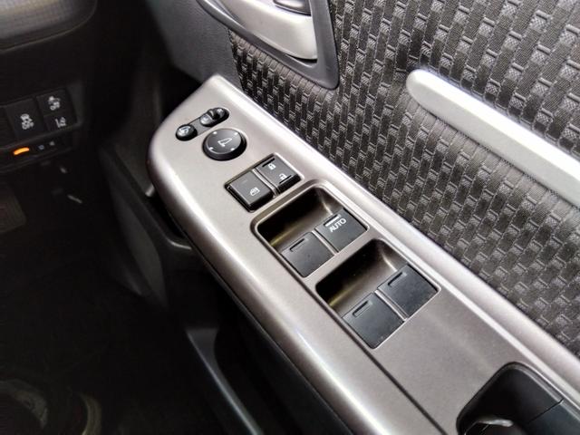 ステップワゴンスパーダ スパーダ　ホンダセンシング★９インチナビ★フルセグＴＶ★純正　１１インチフリップダウンモニター★わくわくゲート★バックカメラ★ユピテルドライブレコーダー★ホンダセンシング★ＬＥＤオートライト★ＬＥＤフォグ★パドルシフト★クルーズコントロール★両側パワスラ★（60枚目）