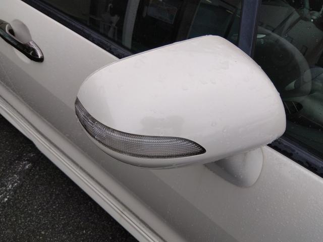 ストリーム ＲＳＺ★ギャザーズＨＤＤナビ★フルセグＴＶ★バックカメラ★　後席フリップダウンモニター★前後ドライブレコーダー★ＨＩＤオートライト★ＬＥＤフォグ★ＥＴＣ★キーレスキー★モデューロマフラー★ＣＤ，ＤＶＤ再生★オートエアコン★フルフラットシート★３列シート★（17枚目）