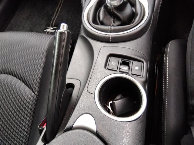 フェアレディＺ バージョンＳ★純正ナビ★フルセグＴＶ★バックカメラ★ヴェルサ　イドリアスポイラー★ＨＫＳマフラー★ＨＫＳエアクリ★ＨＫＳオイルクーラー★ブリッツ車高調★ドライブレコーダー★ビルトインＥＴＣ★スマートキ―★プッシュスタート★ＧＰＳレコーダー★ＨＩＤオートライト★（44枚目）