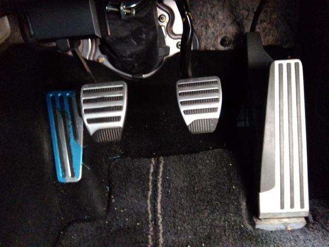 フェアレディＺ バージョンＳ★純正ナビ★フルセグＴＶ★バックカメラ★ヴェルサ　イドリアスポイラー★ＨＫＳマフラー★ＨＫＳエアクリ★ＨＫＳオイルクーラー★ブリッツ車高調★ドライブレコーダー★ビルトインＥＴＣ★スマートキ―★プッシュスタート★ＧＰＳレコーダー★ＨＩＤオートライト★（51枚目）