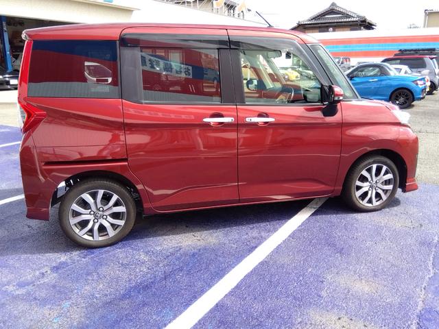 ルーミー カスタムＧ－Ｔ★純正９インチナビ★フルセグＴＶ★パノラミック　ビューモニター★コムテック前後ドラレコ★ステアリングリモコン★コンフォートビューパッケージ★スマートアシストＩＩＩ★ターボ★革巻ステアリング★コーナーセンサー★ＬＥＤオートライト★オートハイビーム★（11枚目）