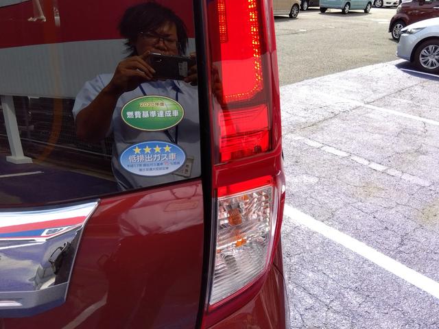 ルーミー カスタムＧ－Ｔ★純正９インチナビ★フルセグＴＶ★パノラミック　ビューモニター★コムテック前後ドラレコ★ステアリングリモコン★コンフォートビューパッケージ★スマートアシストＩＩＩ★ターボ★革巻ステアリング★コーナーセンサー★ＬＥＤオートライト★オートハイビーム★（22枚目）