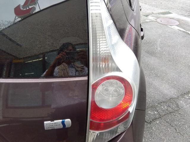 アクア S★純正ナビ★地デジTV★バックカメラ★オートライト★ アイドリングストップ★スマートキー★プッシュスタート★ヘッドライトレベライザー★CD、DVD再生★Bluetooth再生★ウィンカーミラー★ECOモード★EVモード★オートエアコン★パワーウィンドウ★(26枚目)