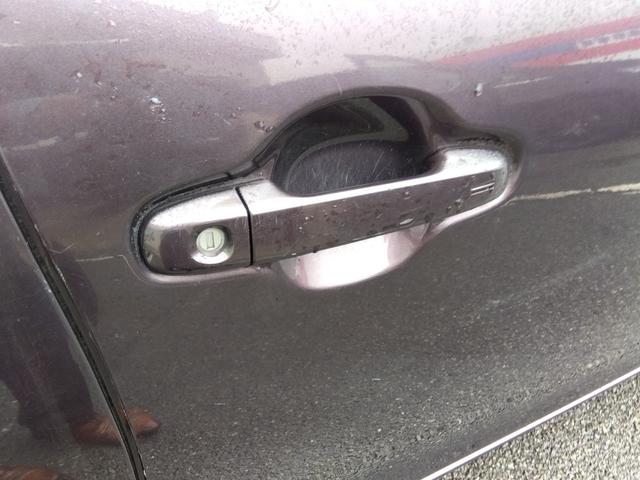 アクア S★純正ナビ★地デジTV★バックカメラ★オートライト★ アイドリングストップ★スマートキー★プッシュスタート★ヘッドライトレベライザー★CD、DVD再生★Bluetooth再生★ウィンカーミラー★ECOモード★EVモード★オートエアコン★パワーウィンドウ★(28枚目)