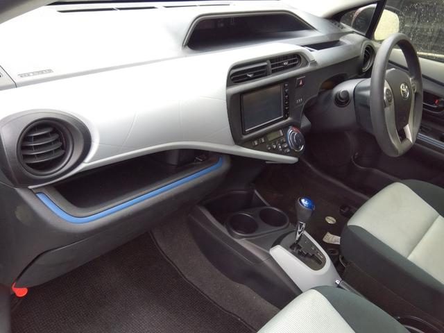 アクア S★純正ナビ★地デジTV★バックカメラ★オートライト★ アイドリングストップ★スマートキー★プッシュスタート★ヘッドライトレベライザー★CD、DVD再生★Bluetooth再生★ウィンカーミラー★ECOモード★EVモード★オートエアコン★パワーウィンドウ★(37枚目)