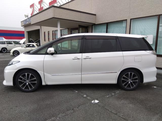 エスティマ アエラス プレミアムエディション★純正9インチナビ★フルセグ TV★CD,DVD再生★Bluetooth再生★革巻きステアリング★クルーズコントロール★フリップダウンモニター★パワーシート★両側パワースライドドア★バックカメラ★電格ミラー★HIDオートライト★(6枚目)