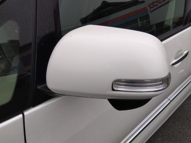 エスティマ アエラス プレミアムエディション★純正9インチナビ★フルセグ TV★CD,DVD再生★Bluetooth再生★革巻きステアリング★クルーズコントロール★フリップダウンモニター★パワーシート★両側パワースライドドア★バックカメラ★電格ミラー★HIDオートライト★(18枚目)