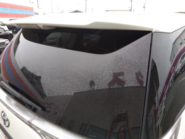 エスティマ アエラス プレミアムエディション★純正9インチナビ★フルセグ TV★CD,DVD再生★Bluetooth再生★革巻きステアリング★クルーズコントロール★フリップダウンモニター★パワーシート★両側パワースライドドア★バックカメラ★電格ミラー★HIDオートライト★(27枚目)