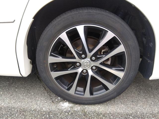 エスティマ アエラス プレミアムエディション★純正9インチナビ★フルセグ TV★CD,DVD再生★Bluetooth再生★革巻きステアリング★クルーズコントロール★フリップダウンモニター★パワーシート★両側パワースライドドア★バックカメラ★電格ミラー★HIDオートライト★(32枚目)