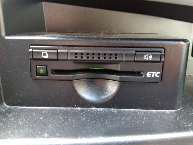 エスティマ アエラス プレミアムエディション★純正9インチナビ★フルセグ TV★CD,DVD再生★Bluetooth再生★革巻きステアリング★クルーズコントロール★フリップダウンモニター★パワーシート★両側パワースライドドア★バックカメラ★電格ミラー★HIDオートライト★(54枚目)
