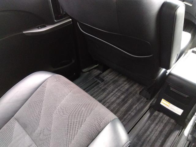 エスティマ アエラス プレミアムエディション★純正9インチナビ★フルセグ TV★CD,DVD再生★Bluetooth再生★革巻きステアリング★クルーズコントロール★フリップダウンモニター★パワーシート★両側パワースライドドア★バックカメラ★電格ミラー★HIDオートライト★(67枚目)