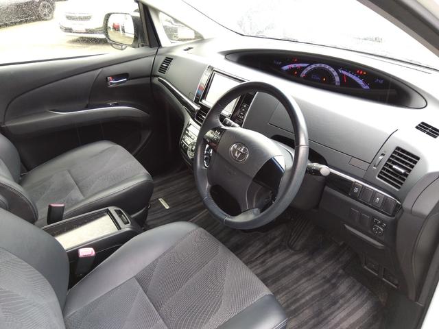 エスティマ アエラス プレミアムエディション★純正9インチナビ★フルセグ TV★CD,DVD再生★Bluetooth再生★革巻きステアリング★クルーズコントロール★フリップダウンモニター★パワーシート★両側パワースライドドア★バックカメラ★電格ミラー★HIDオートライト★(77枚目)