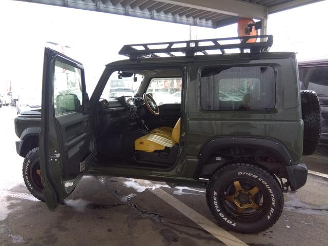 ジムニー ＸＣ★ナビフルセグＴＶ★ＣＤ，ＤＶＤ再生★バックカメラ★シー　トヒーター★前後ドラレコ★ＬＥＤオートライト★オートハイビーム★柿本改マフラー★オーバーフェンダー★シーエルリンクルーフキャリア★バンパーガード★４ＷＤ★Ｐｉｖｏｔ　Ｂｏｏｓｔ計★リフトアップキット（47枚目）