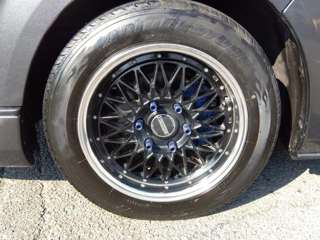 ハイエースバン スーパーＧＬ　ダークプライム★ナビフルセグＴＶ★フリップダウ　ンモニター★バックカメラ★ＬＥＤオートライト★両側パワースライドドア★バッドフェイス★ｅｓｓｅｘローダウン★ベッドキッド★バレンティＬＥＤドアミラーウィンカー★ステアリングリモコン★スマートキー★（17枚目）