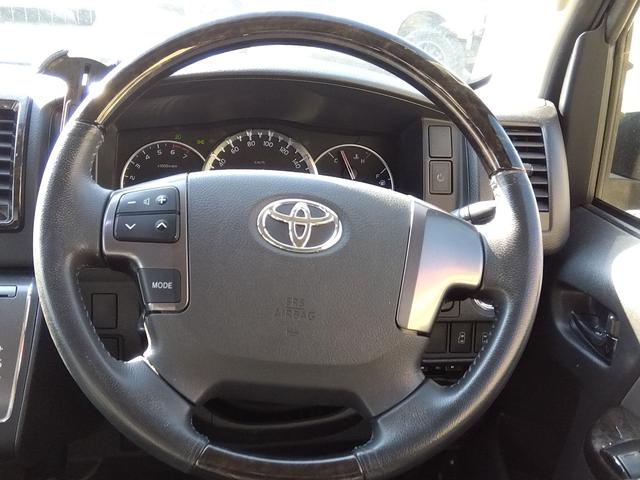 ハイエースバン スーパーＧＬ　ダークプライム★ナビフルセグＴＶ★フリップダウ　ンモニター★バックカメラ★ＬＥＤオートライト★両側パワースライドドア★バッドフェイス★ｅｓｓｅｘローダウン★ベッドキッド★バレンティＬＥＤドアミラーウィンカー★ステアリングリモコン★スマートキー★（35枚目）