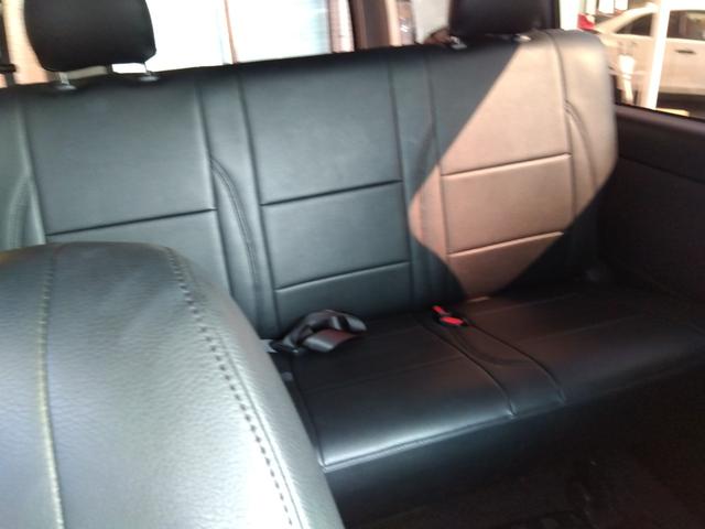 ハイエースバン スーパーＧＬ　ダークプライム★ナビフルセグＴＶ★フリップダウ　ンモニター★バックカメラ★ＬＥＤオートライト★両側パワースライドドア★バッドフェイス★ｅｓｓｅｘローダウン★ベッドキッド★バレンティＬＥＤドアミラーウィンカー★ステアリングリモコン★スマートキー★（60枚目）