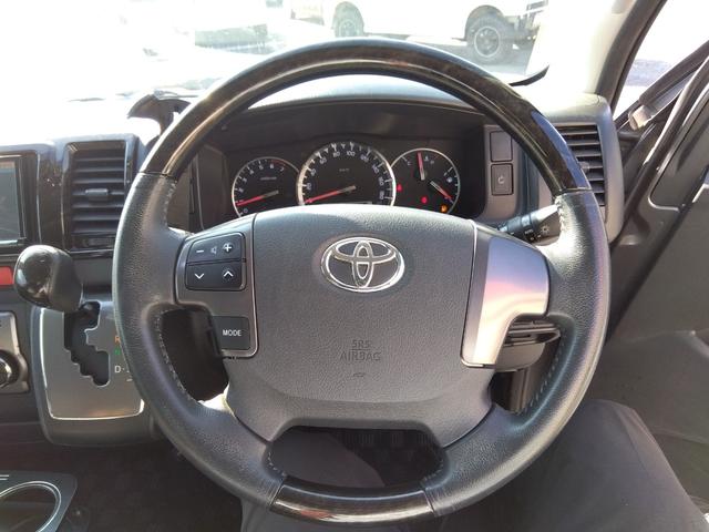 ハイエースバン スーパーＧＬ　ダークプライム★ナビフルセグＴＶ★フリップダウ　ンモニター★バックカメラ★ＬＥＤオートライト★両側パワースライドドア★バッドフェイス★ｅｓｓｅｘローダウン★ベッドキッド★バレンティＬＥＤドアミラーウィンカー★ステアリングリモコン★スマートキー★（68枚目）