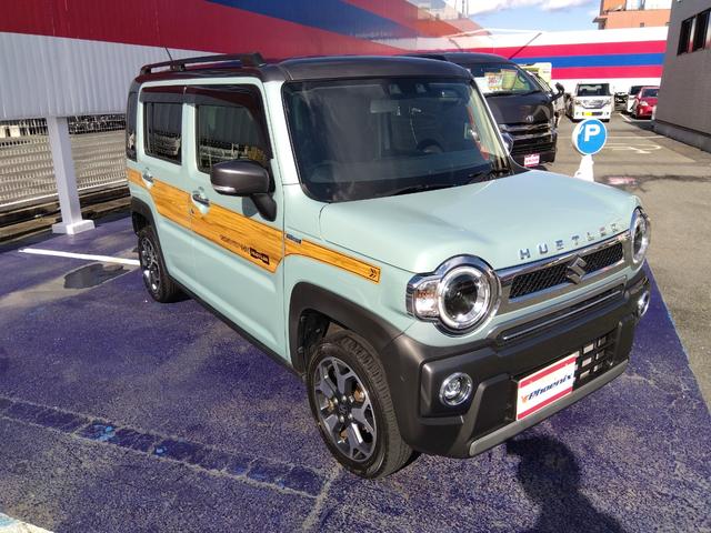 ハスラー JスタイルII★10.1インチディスプレイオーディオ★ハーフ レザーシート★シートヒーター★デュアルカメラブレーキサポート★ルーフレール★アダプティブクルーズコントロール★BODY専用ウッドデカール★LEDオートライト★LEDフォグ★革巻ステアリング★(5枚目)