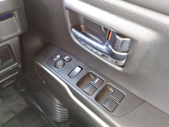 ハスラー JスタイルII★10.1インチディスプレイオーディオ★ハーフ レザーシート★シートヒーター★デュアルカメラブレーキサポート★ルーフレール★アダプティブクルーズコントロール★BODY専用ウッドデカール★LEDオートライト★LEDフォグ★革巻ステアリング★(65枚目)