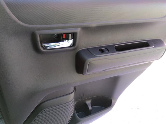 ハスラー JスタイルII★10.1インチディスプレイオーディオ★ハーフ レザーシート★シートヒーター★デュアルカメラブレーキサポート★ルーフレール★アダプティブクルーズコントロール★BODY専用ウッドデカール★LEDオートライト★LEDフォグ★革巻ステアリング★(68枚目)