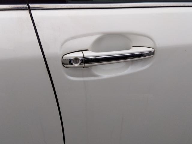 ★メーカーナビ★フルセグＴＶ★バックカメラ★ステアリングリモコン★コムテック前後ドラレコ★ウッド調パネル★ＨＩＤオートライト★フォグ★本革シート★パワーシート★シートヒーター＆ベンチレーション★